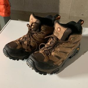 Mens Merrell MOAB 2 Mid Waterproof Hiking Boots size 9.5 WIDE